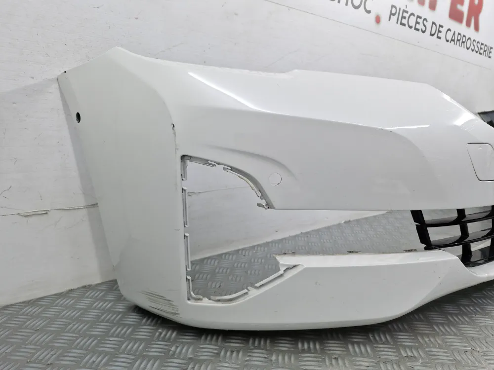 BMW Série 5 G30 G31 F90 Phase 2 (07/2020 alkaen) alkuperäinen etupuskuri käytetty