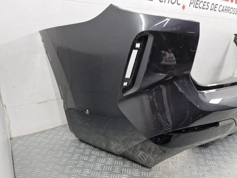 Takapuskurin suojus BMW X3 (G01) Vaihe 2 M-paketti alkuperäinen käytetty (alkaen 09/2021)