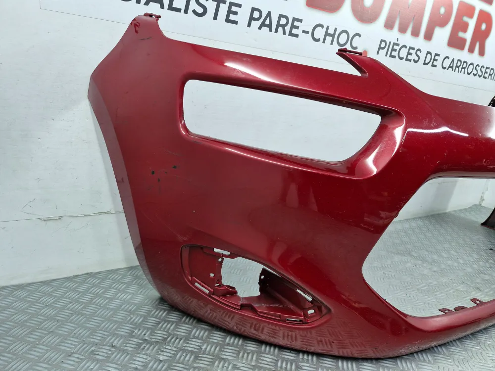 Citroën C4 Picasso II 5-paikkainen etupuskuri (04/2013–06/2017) alkuperäinen käytetty CITROEN