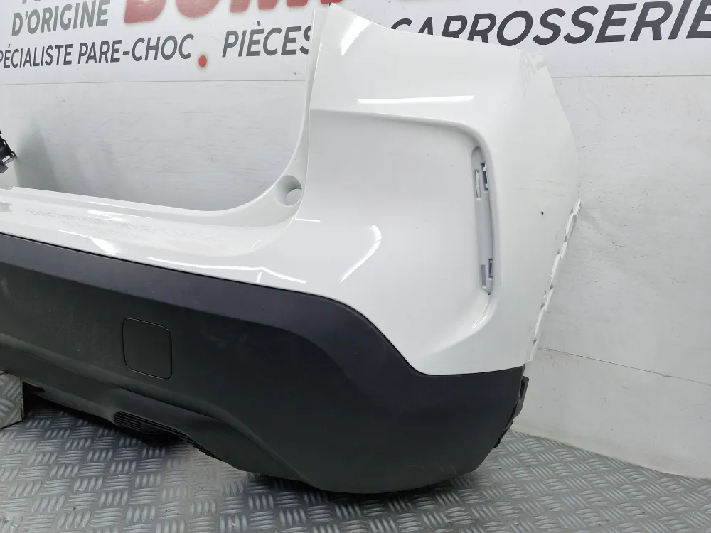 Citroën C4 takapuskurin (alkaen 09/2020) alkuperäinen käytetty osa CITROEN