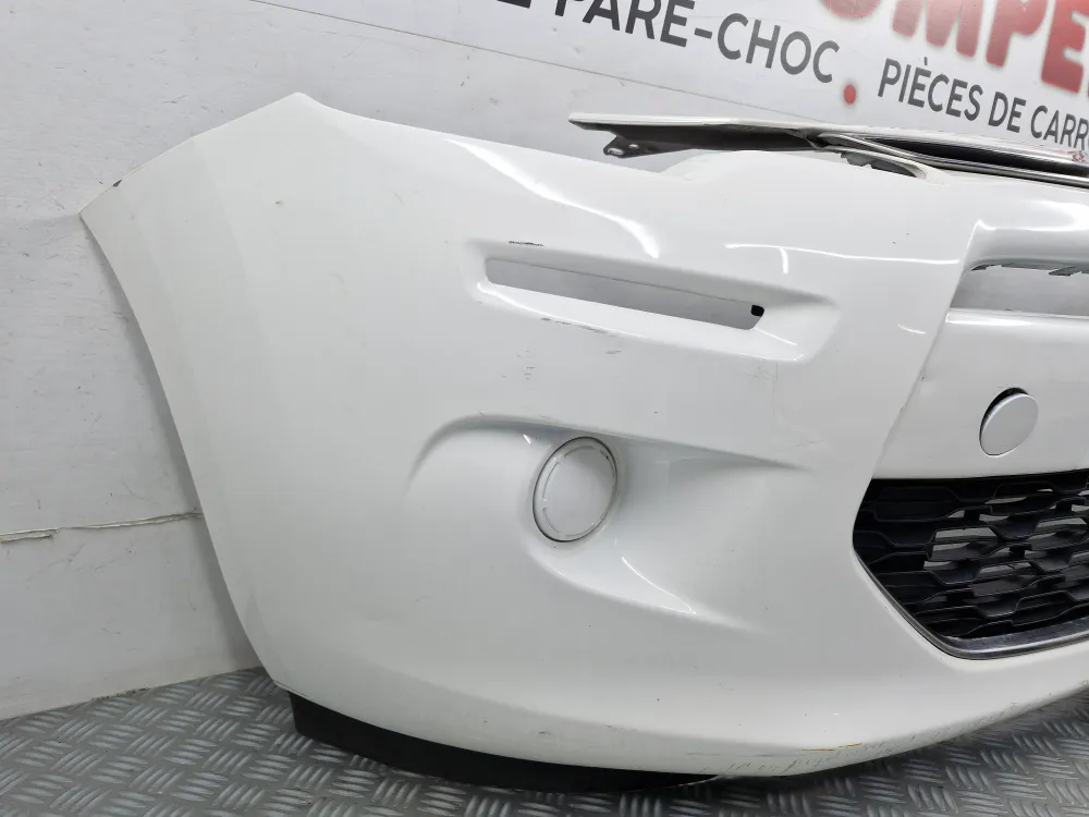 Etupuskuri Citroën C3 II Vaihe 2 (03/2013 - 12/2016) - Alkuperäinen käytetty osa CITROEN