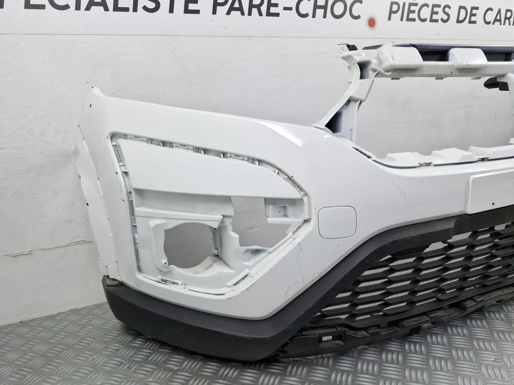 Dacia Sandero III Stepway etupuskuri (alkaen 09/2020) – Alkuperäinen käytetty osa