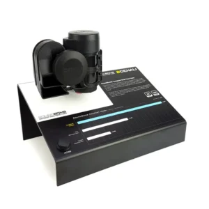 Jälleenmyyjän näyttö - SoundBomb Compact DENALI Electronics