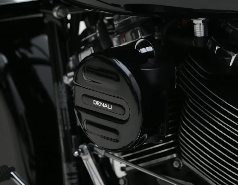 SoundBomb™ V-Twin Dual-Tone -ilmatorvi kannella DENALI Electronics
