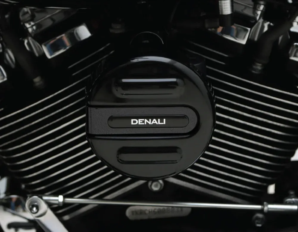 SoundBomb™ V-Twin Dual-Tone -ilmatorvi kannella DENALI Electronics