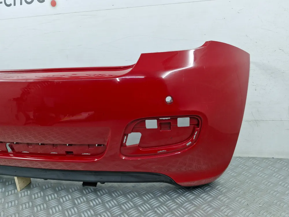 Takapuskurin suojus Fiat 500 II Vaihe 1 (07/2007–03/2016) – Alkuperäinen käytetty osa tutkien kanssa