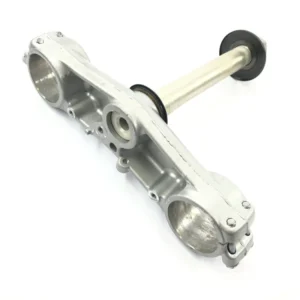 Honda CBR 1000 RR SC57 [2006] - alahaarukkasillan ohjauspään sillan ohjauspään akseli