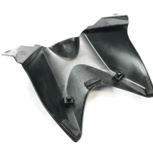 Honda CBR 125 R JC50 [2012] - Tankin kannen suojuksen kansi polttoainesäiliön muovia
