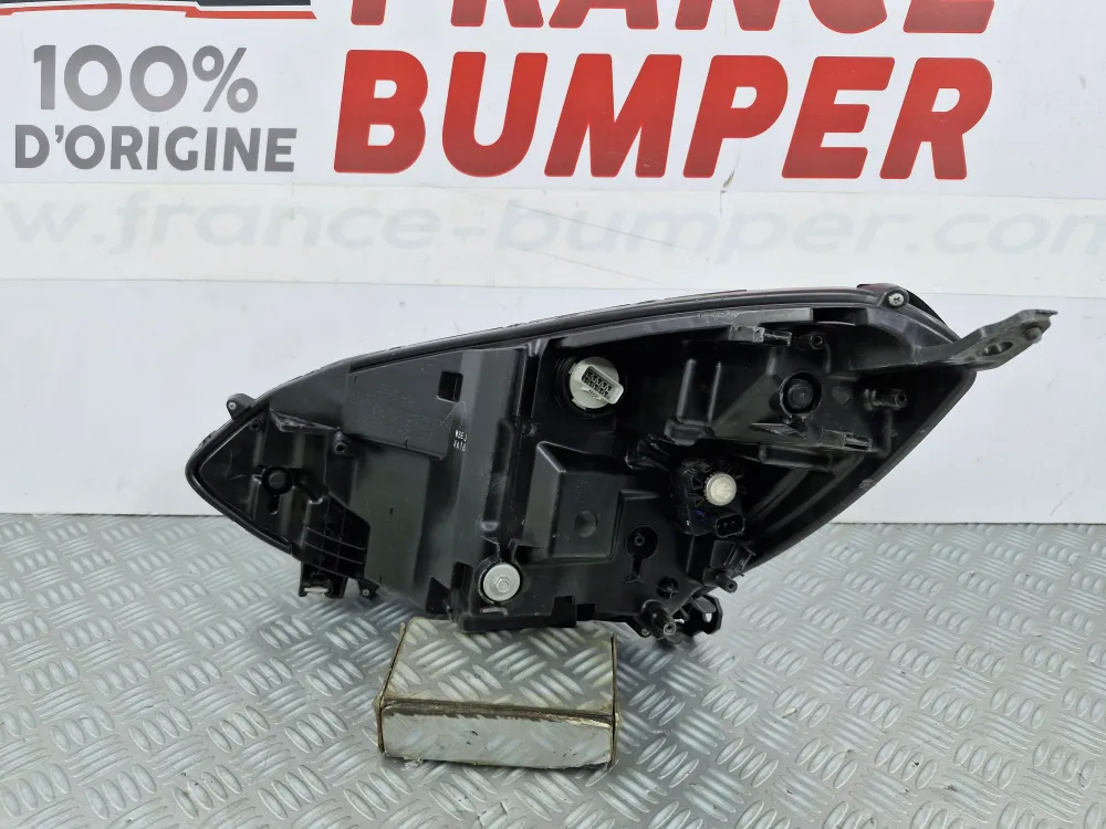 Oikea etuvalo Honda Jazz 4 Vaihe 1 (03/2020) alkuperäinen käytetty osa