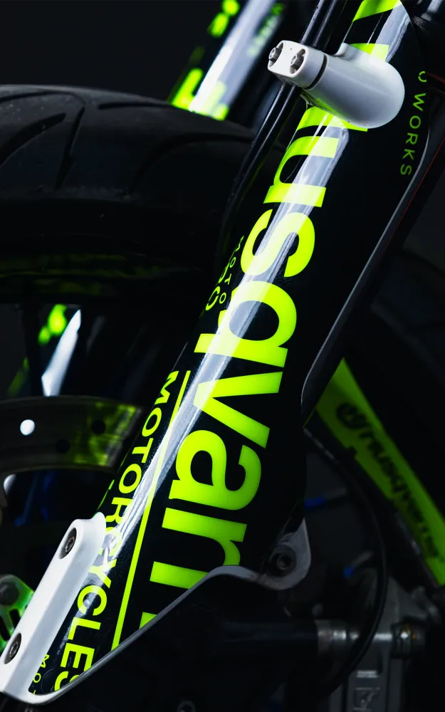 Husqvarna 701 Enduro GRAFIIKAT - "Prototype" (Keltainen Fluo Edition)