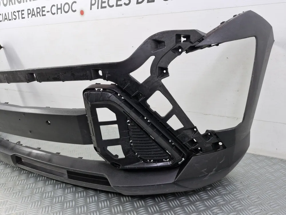Käytetty Hyundai Kona (2) etupuskuri