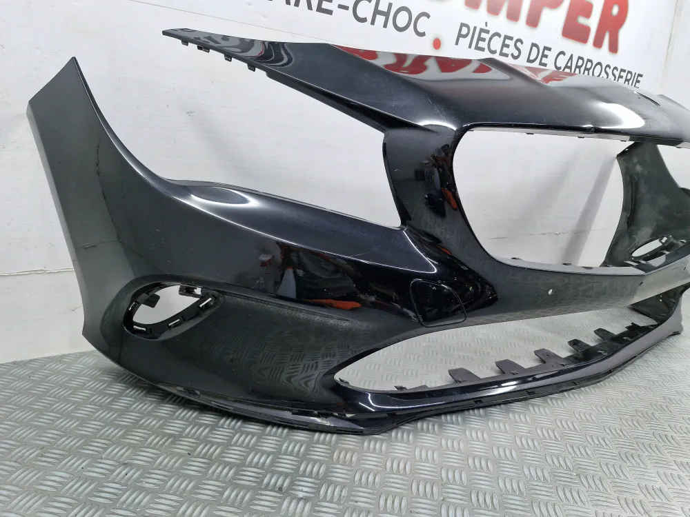 Etupuskuri Mercedes CLA C117 / X117 Vaihe 2 (04/2016 - 03/2020) – Alkuperäinen käytetty osa MERCEDES - BENZ