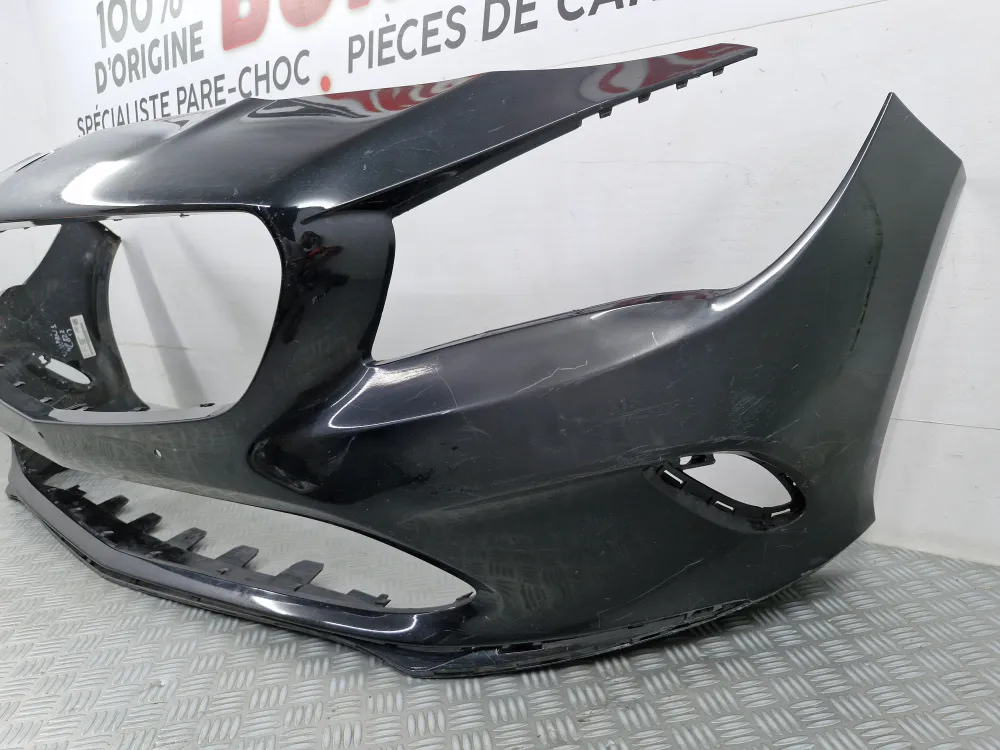 Etupuskuri Mercedes CLA C117 / X117 Vaihe 2 (04/2016 - 03/2020) – Alkuperäinen käytetty osa MERCEDES - BENZ
