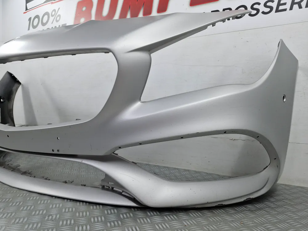 Etupuskuri Mercedes CLA W117 Vaihe 1 (2013–2016) – Valmistajan alkuperäinen käytetty osa MERCEDES - BENZ