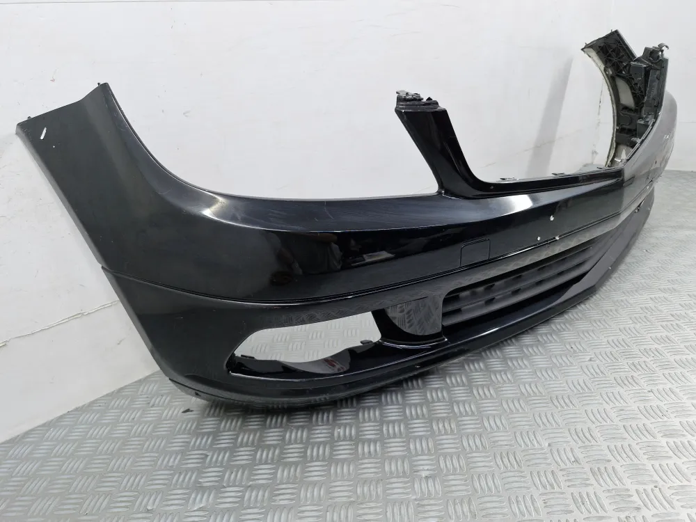 Etupuskuri Mercedes Classe C W204 Vaihe 1 (2007–2010) – Käytetty maalattavaksi MERCEDES - BENZ