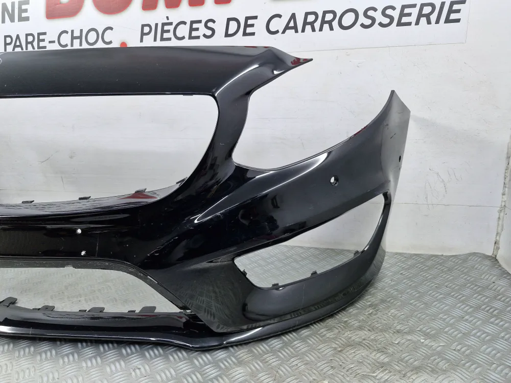 Etupuskuri Mercedes Classe B W246 Vaihe 2 Pack AMG (2014–2019) – Alkuperäinen käytetty osa tutkien ja Park Assist -järjest...