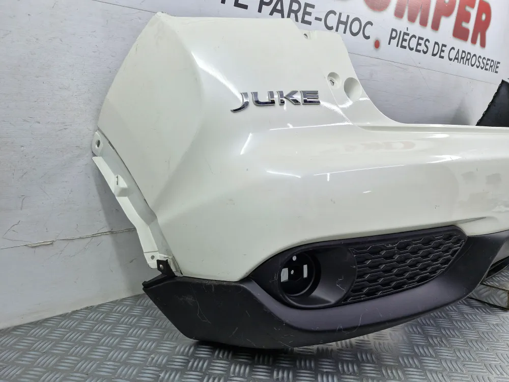 Takapuskuri Nissan Juke 1 Vaihe 2 alkuperäinen käytetty (alkaen 03/2014)
