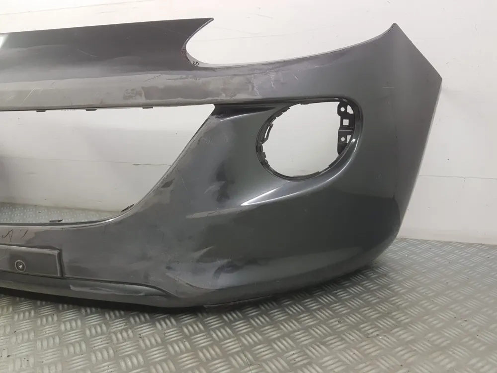 Käytetty Opel Adam etupuskuri