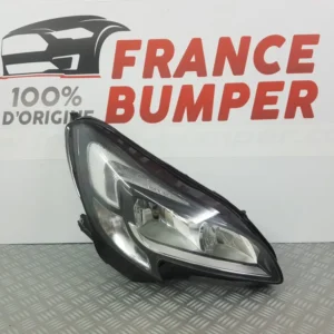 Oikea etuvalo Opel Corsa E ***