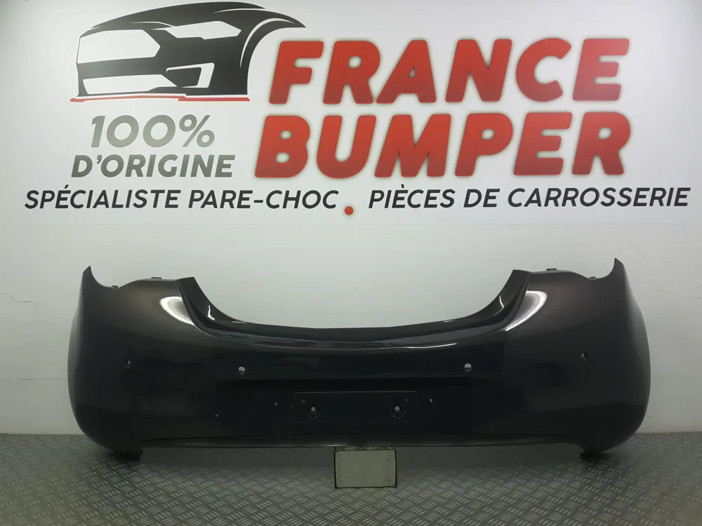 Takapuskurin Opel Corsa E käytetty