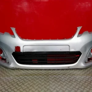 Käytetty Peugeot 108 etupuskuri