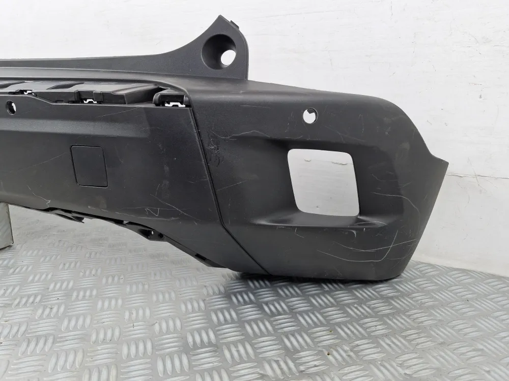 Peugeot 2008 II (alkaen 11/2019) käytetty takapuskurin alkuperäinen osa