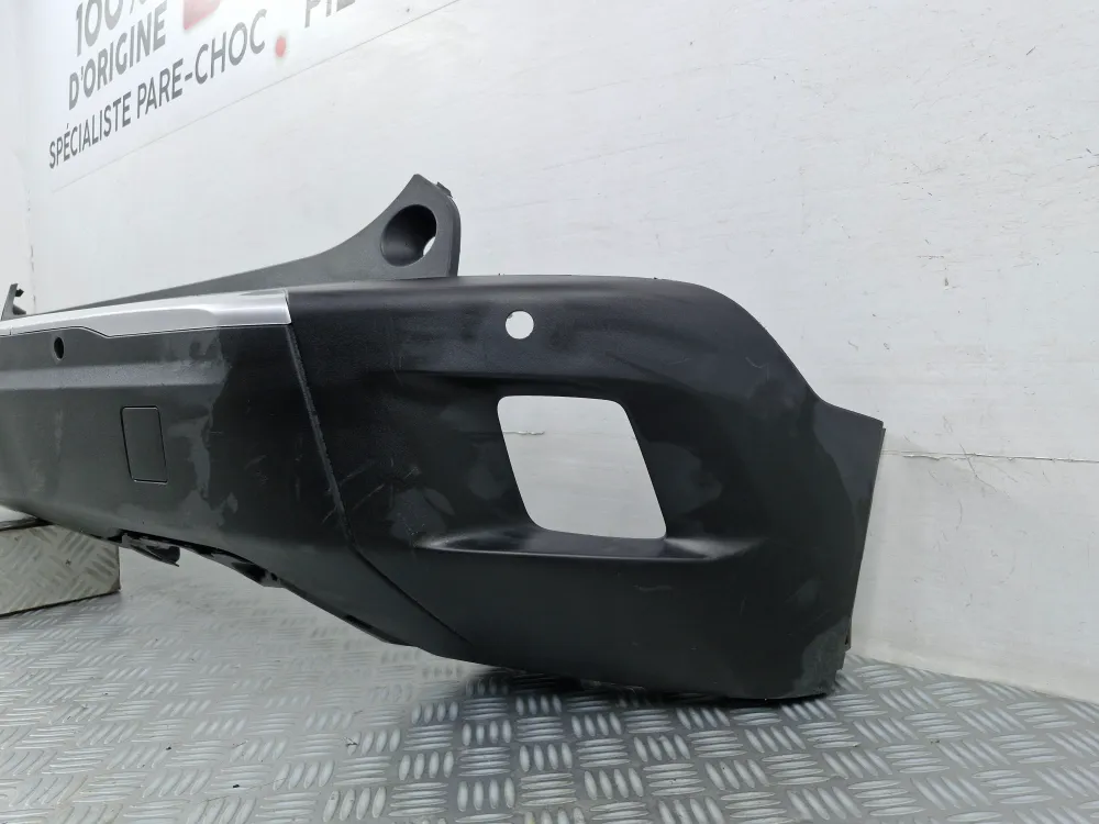 Peugeot 2008 II takapuskuri (alkaen 11/2019) alkuperäinen käytetty