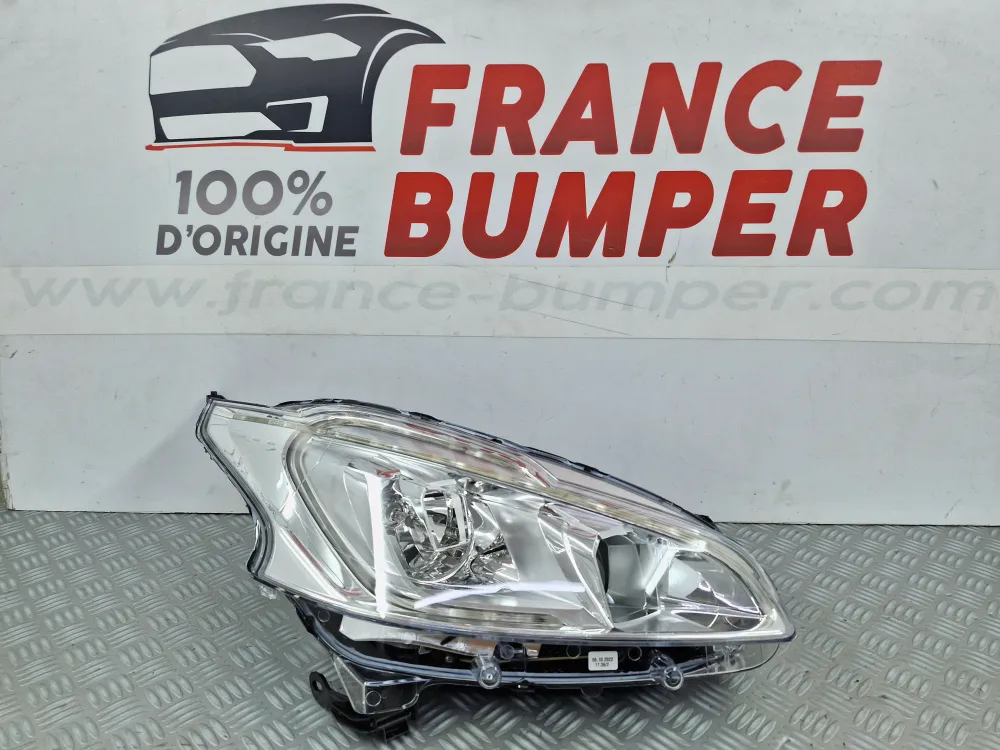 Peugeot 208 I Vaihe 2 oikea etuvalo (04/2015–12/2020) uusi alkuperäinen