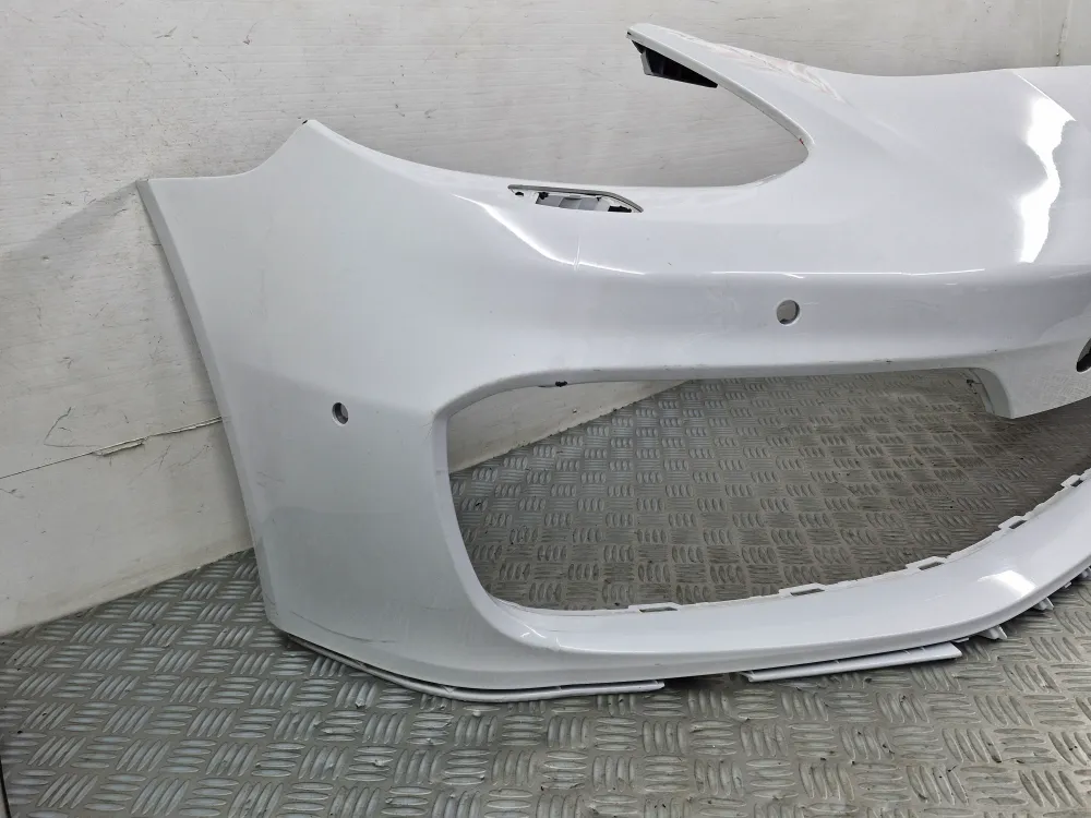 Porsche Panamera 971 Vaiheen 1 GTS etupuskuri (vuodesta 10/2016) — alkuperäinen käytetty osa