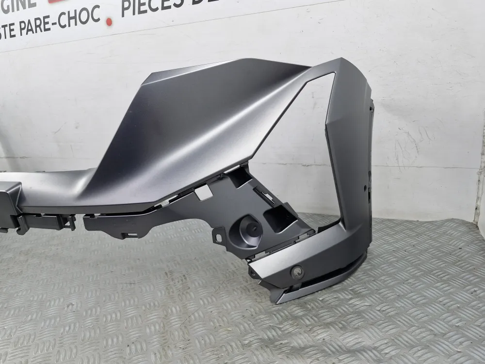 Etupuskuri Renault Austral / Espace 6 alkuperäinen käytetty (alkaen 03/2025)
