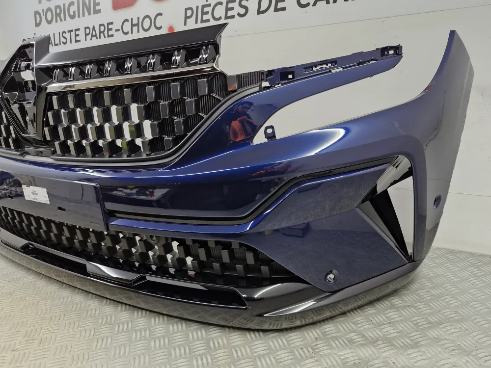 Etupuskuri Renault Austral Esprit Alpine (06/2022 alkaen) – Uusi alkuperäinen Bleu Negra tutkien ja pysäköintiavustimen ka...