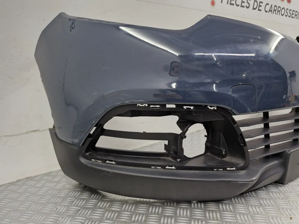 Etupuskuri Renault Captur I Vaihe 1 alkuperäinen käytetty (02/2013 - 12/2017)