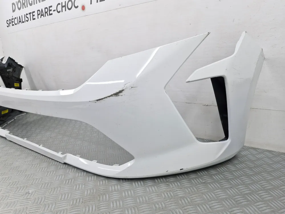 Etupuskuri Renault Clio 5 Vaihe 2 (alkaen 06/2023) - Alkuperäinen käytetty osa