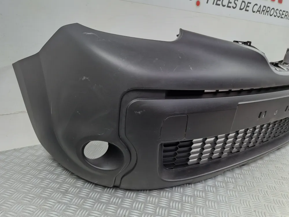 Etupuskuri Renault Kangoo II Vaihe 2 (alkaen 01/2013) – Alkuperäinen käytetty sumuvaloilla