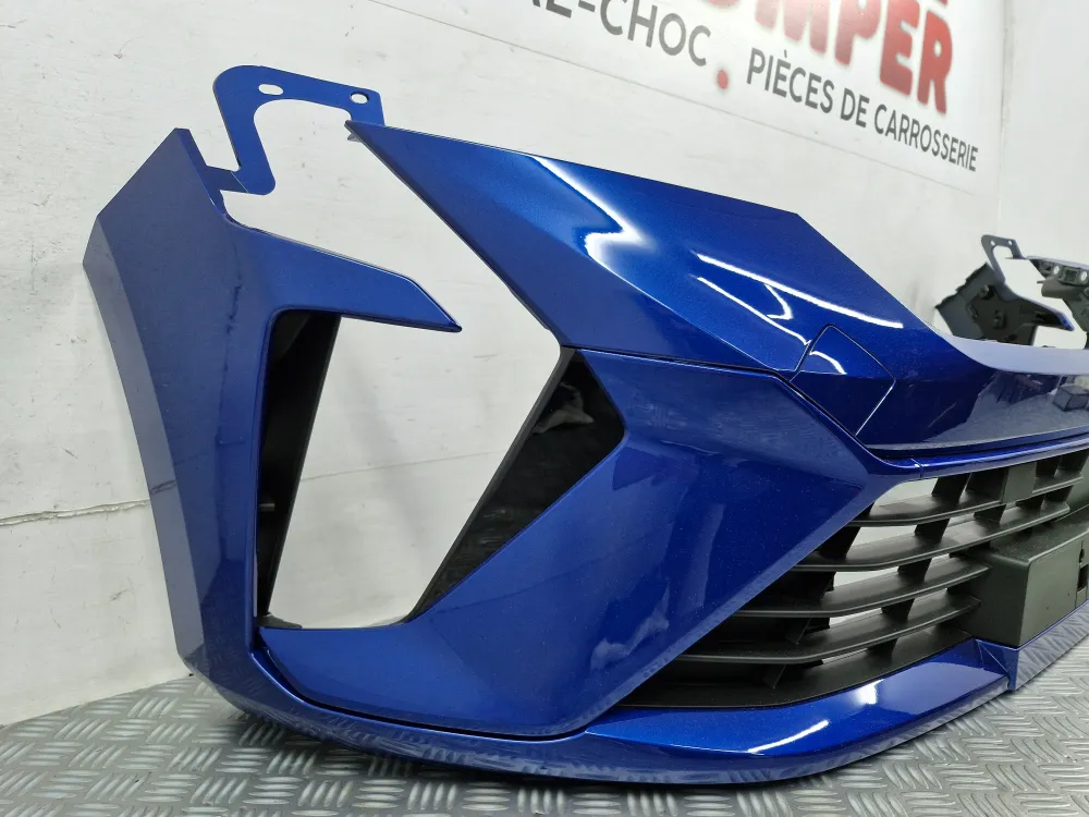 Renault Clio V Phase 2 (06/2023 alkaen) uusi alkuperäinen etupuskuri