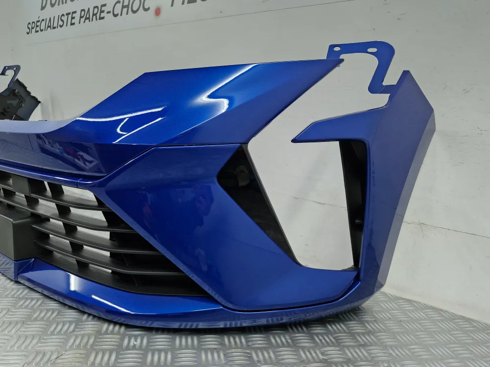 Renault Clio V Phase 2 (06/2023 alkaen) uusi alkuperäinen etupuskuri