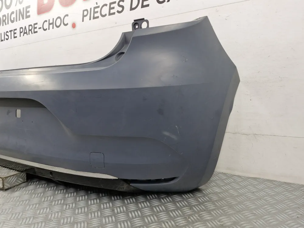 Renault Clio 5 takapuskurin suojus (alkaen 04/2019) — uusi alkuperäinen