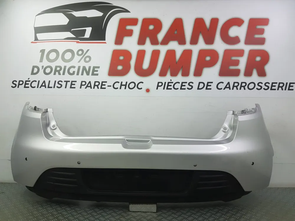 Renault Clio 4 Vaihe 1 takapuskurin suojus