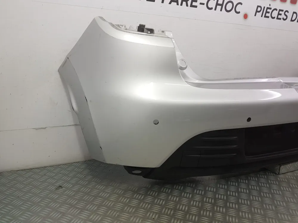 Renault Clio 4 Vaihe 1 takapuskurin suojus