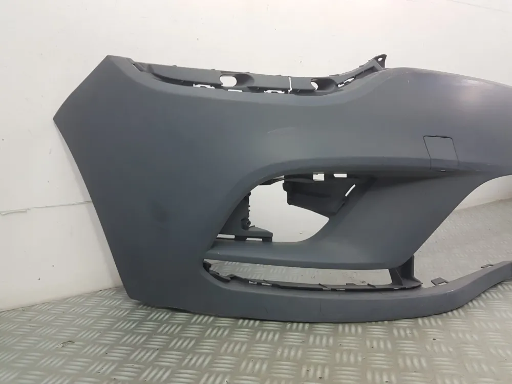 Renault Clio 4 vaihe 2 uusi etupuskuri