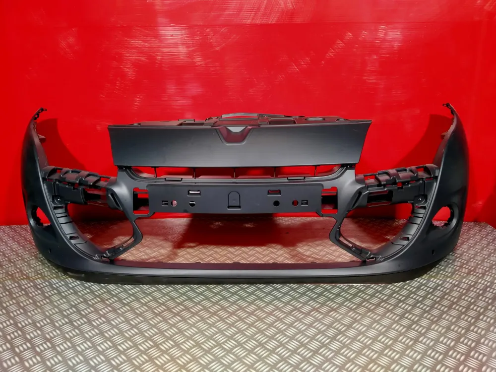 Renault Megane 3 Coupé vaiheen 2 uusi etupuskuri