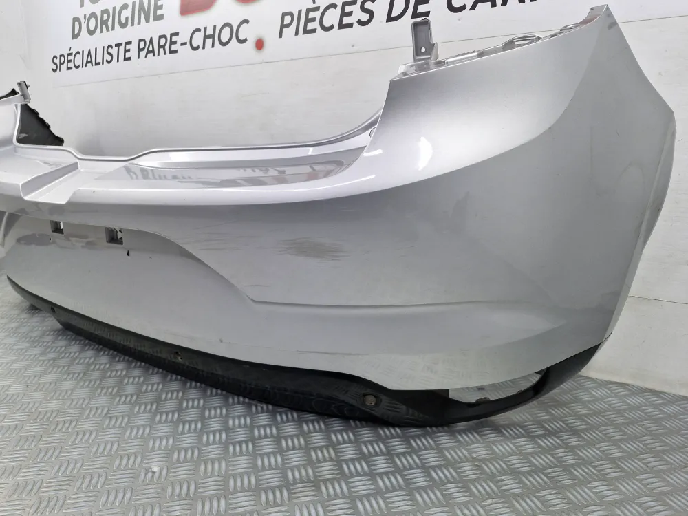 Renault Megane 4 käytetty takapuskurin suojus