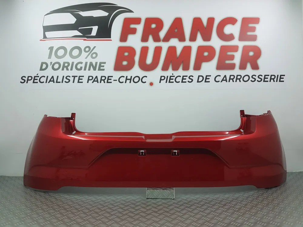 Renault Megane 4 uusi takapuskurin suojus