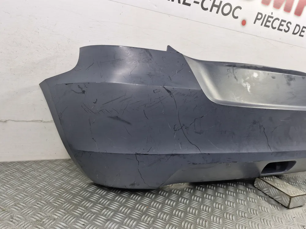 Suzuki Swift 4 uusi takapuskurin suojus