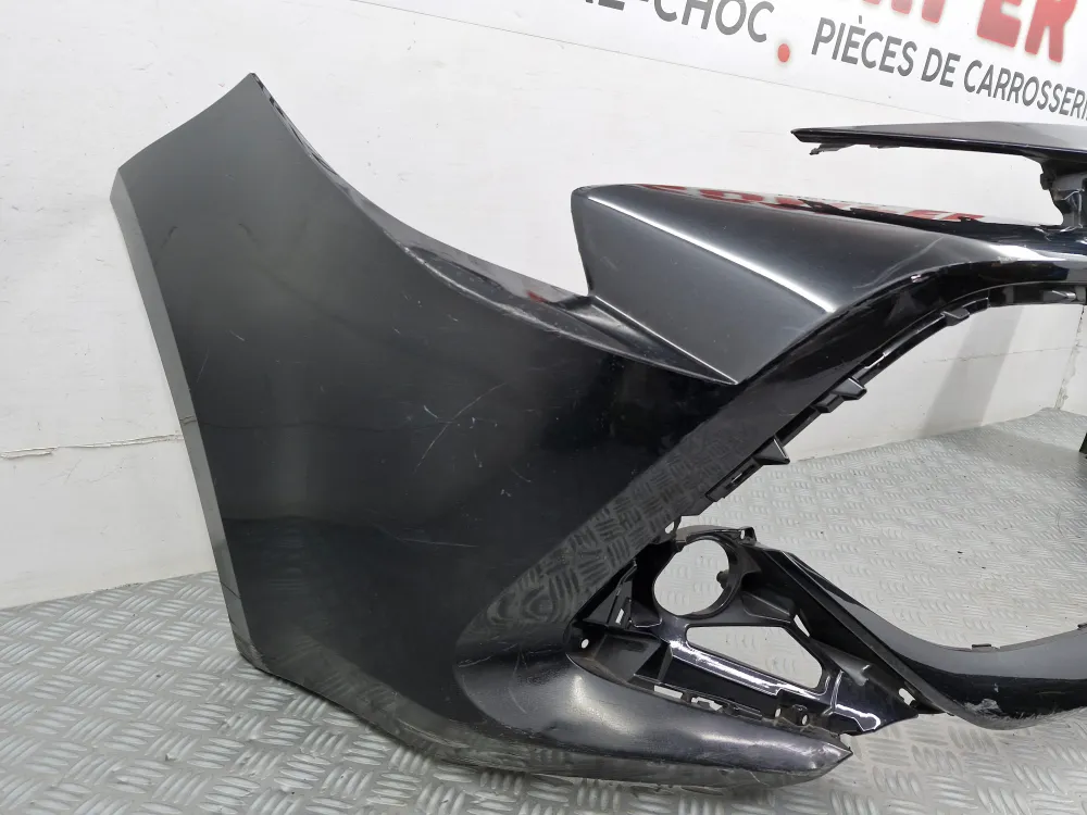 Etupuskuri Toyota Corolla XII Vaihe 1 (alkaen 01/2019) – Alkuperäinen käytetty osa