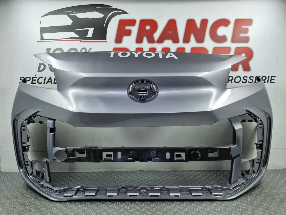 Etupuskuri Toyota Proace Verso (alkaen 01/2025) alkuperäinen käytetty