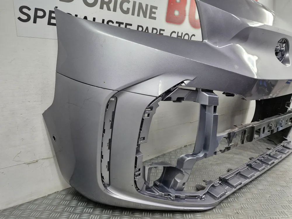 Etupuskuri Toyota Proace Verso (alkaen 01/2025) alkuperäinen käytetty