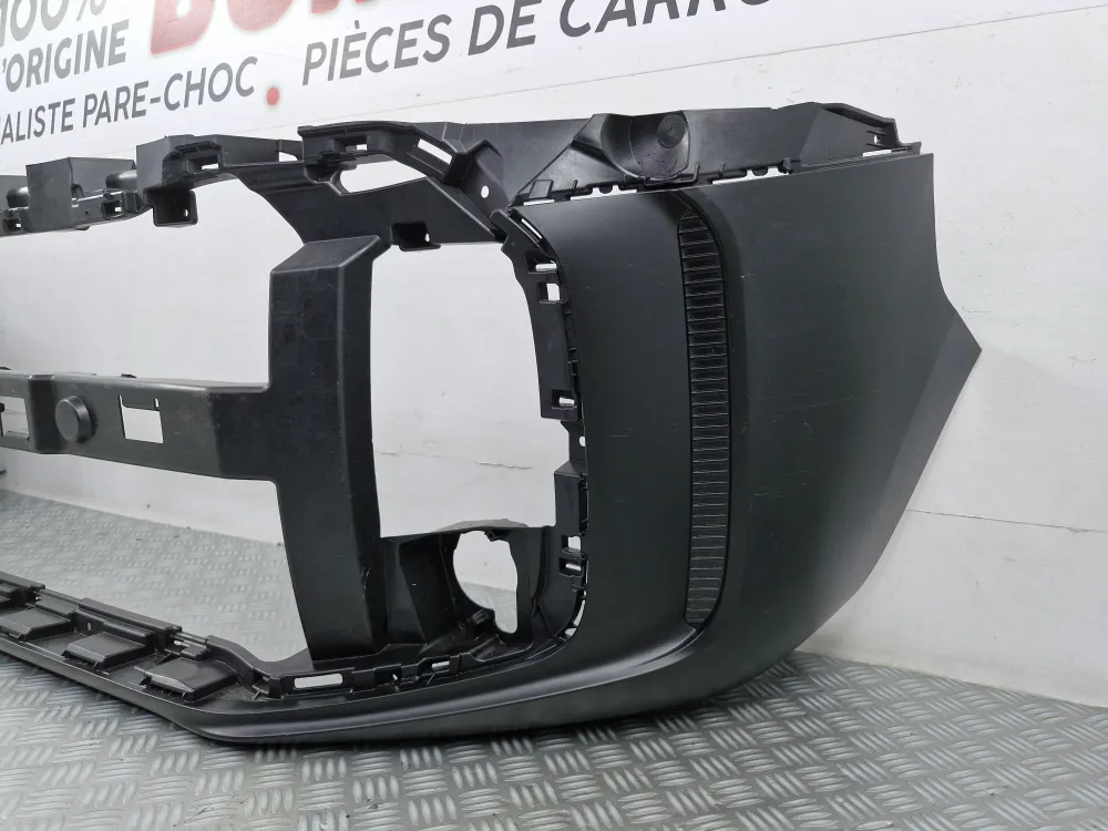 Etupuskuri Toyota Proace Verso pakettiauto (alkaen 01/2025) alkuperäinen käytetty