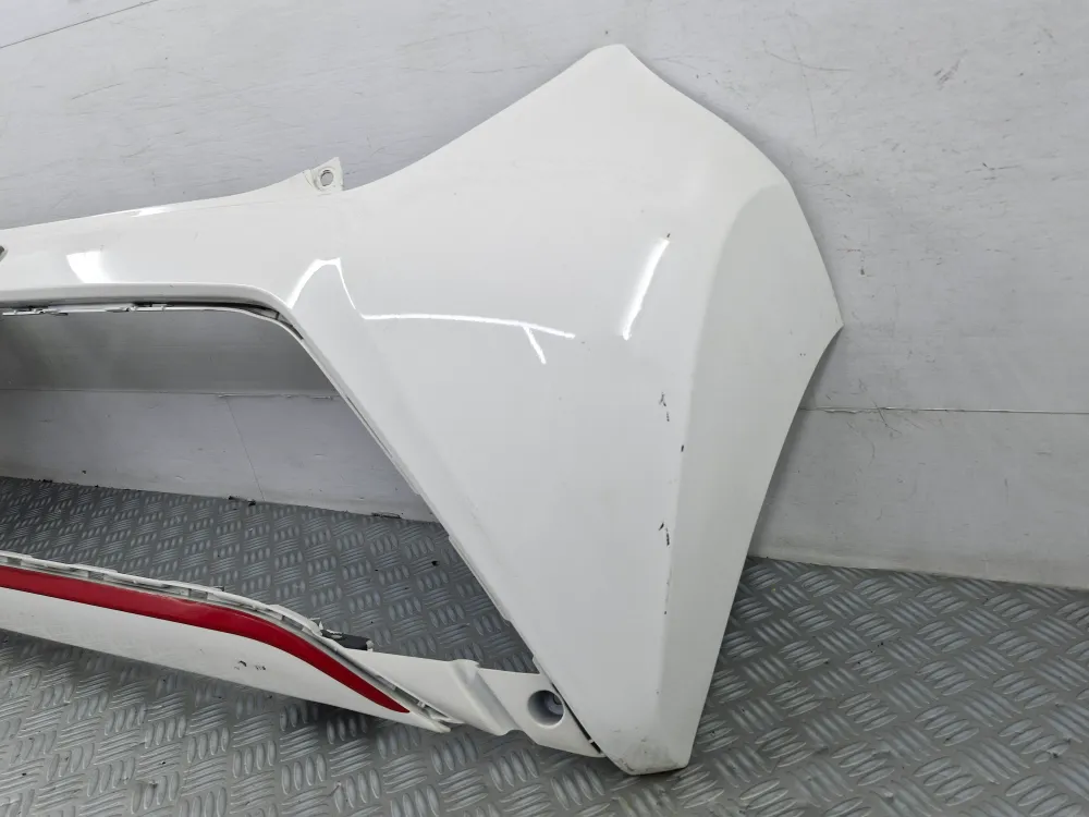 Takapuskuri Toyota Aygo II alkuperäinen käytetty alkaen (06/2014)