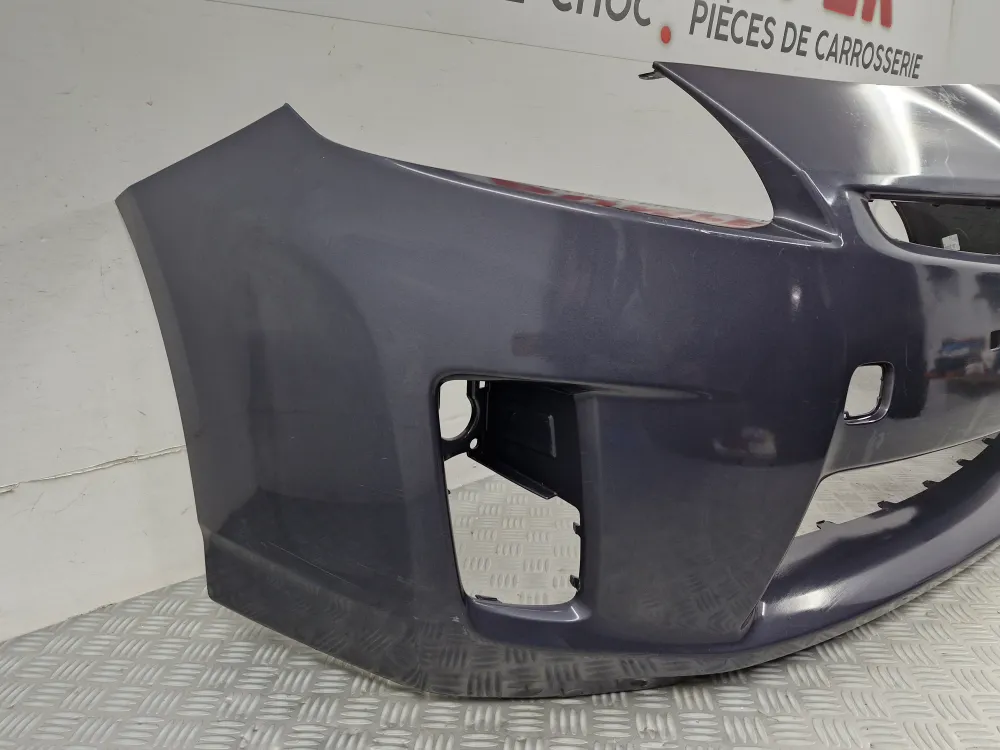 Toyota Prius Phase 1 (06/2009–02/2012) etupuskuri — alkuperäinen käytetty